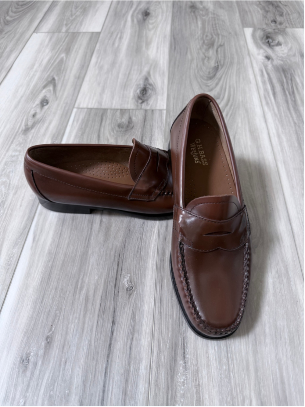 G.H. Bass Weejuns Logan Penny Loafers Men’s 8 EE Brown Leather Dress Shoes